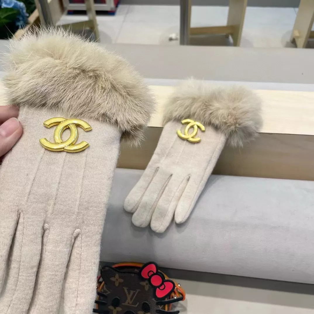 Compact 1663 Chanel Gloves For Women - Image 4