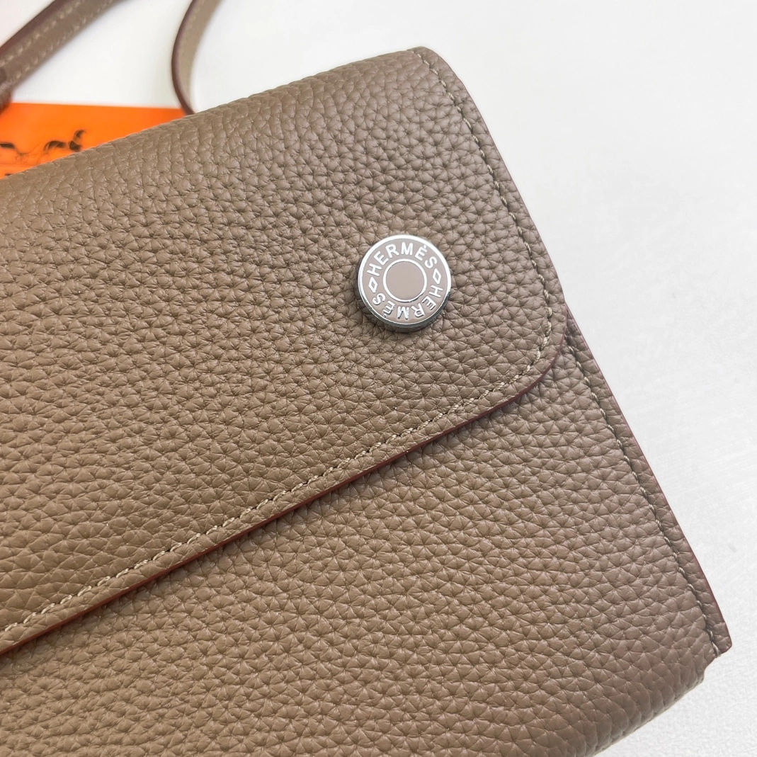 Compact 7918 Hermes AAA Quality Messenger Bags For Women - Image 4