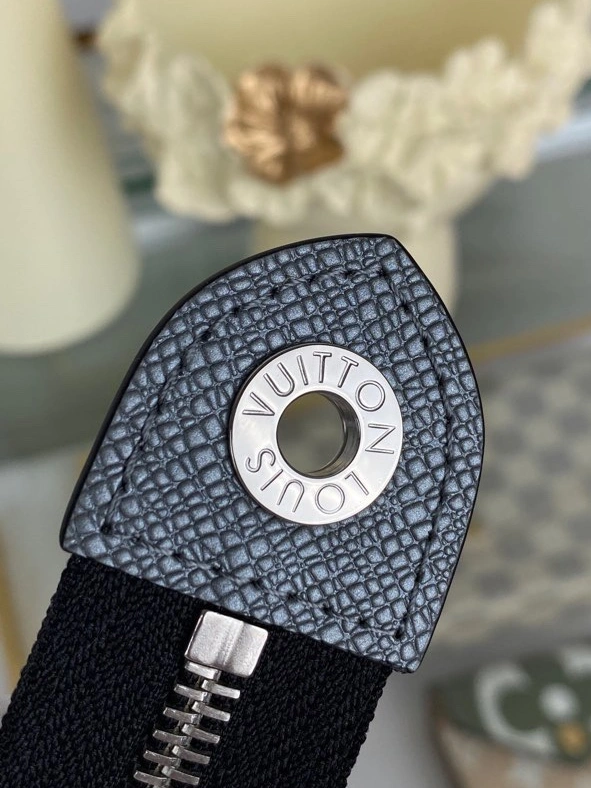 Compact 9563 Louis Vuitton AAA Quality Wallets - Image 5