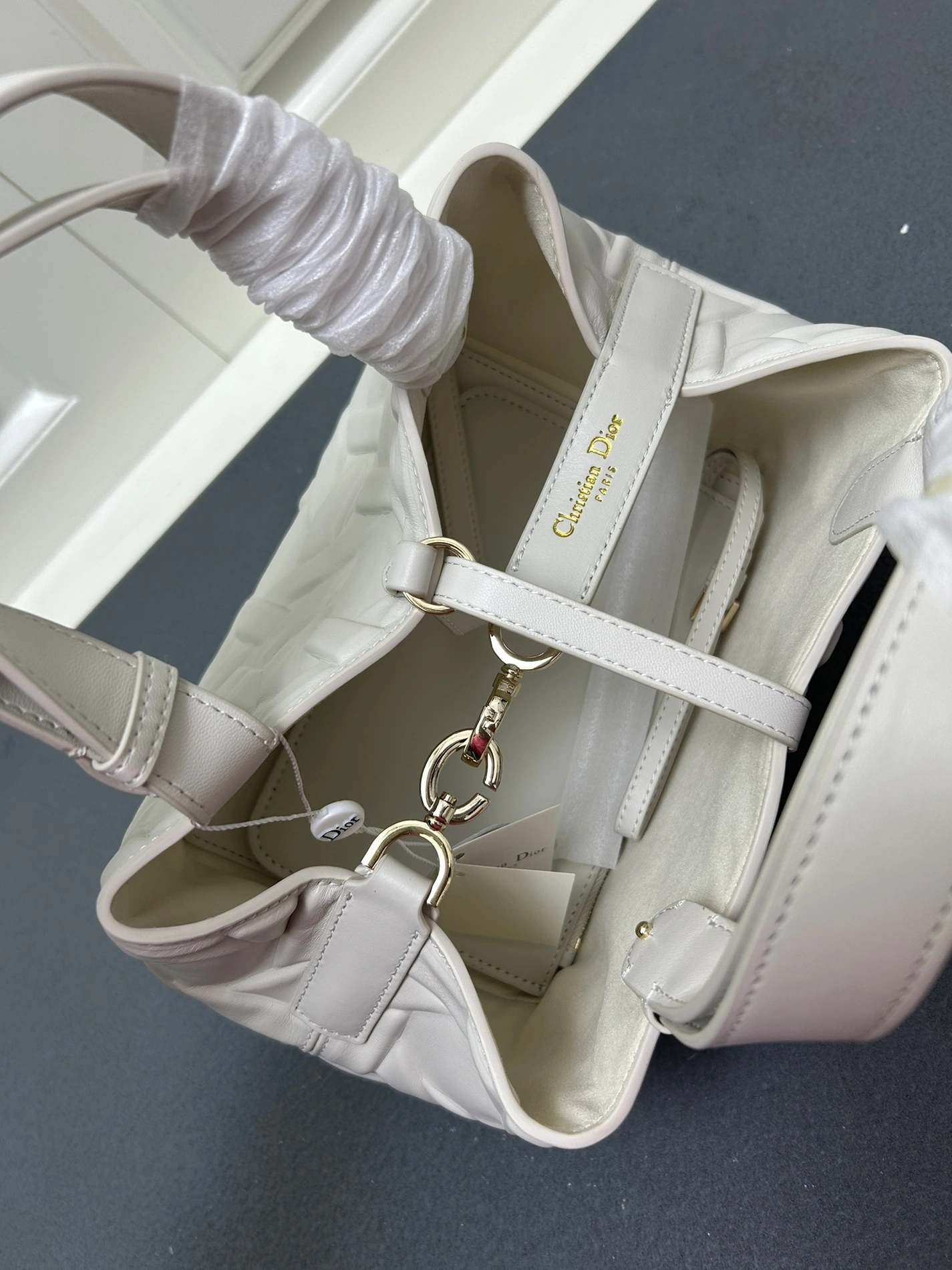 DailyWear 8202 Christian Dior AAA Quality Handbags For Women - Image 6