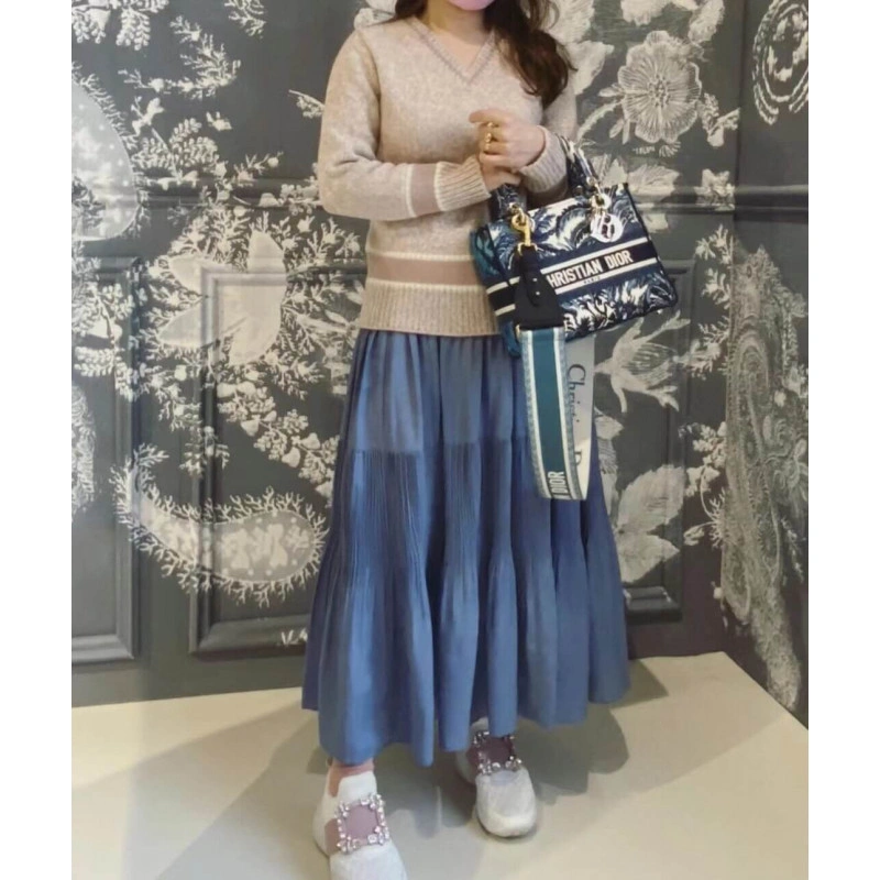 Can be ca Dior Medium Lady D-Lite Bag Blue Dior Palms Embroidery - Image 3