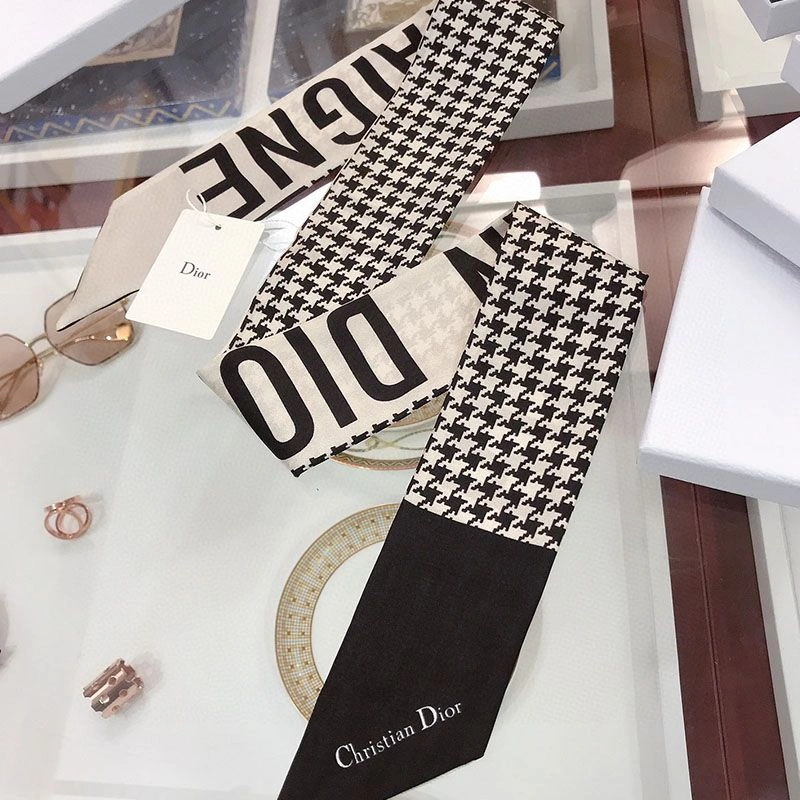 Dior Mitzah Twill Houndstooth 30 Montaigne Motif Silk Black Fashionable 7771 - Image 3