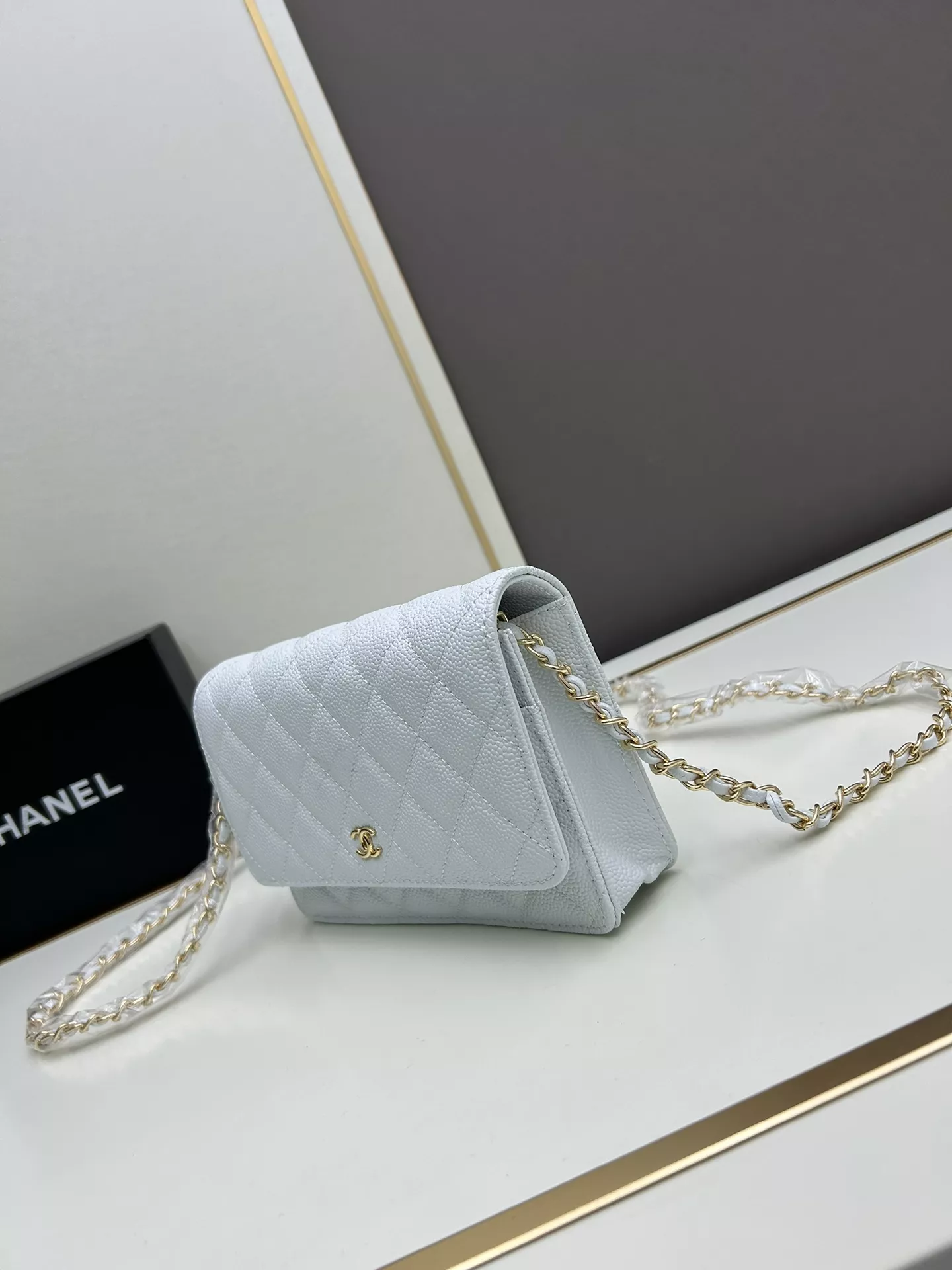 Durable 1539 Chanel AAA Quality Messenger Bags For Women