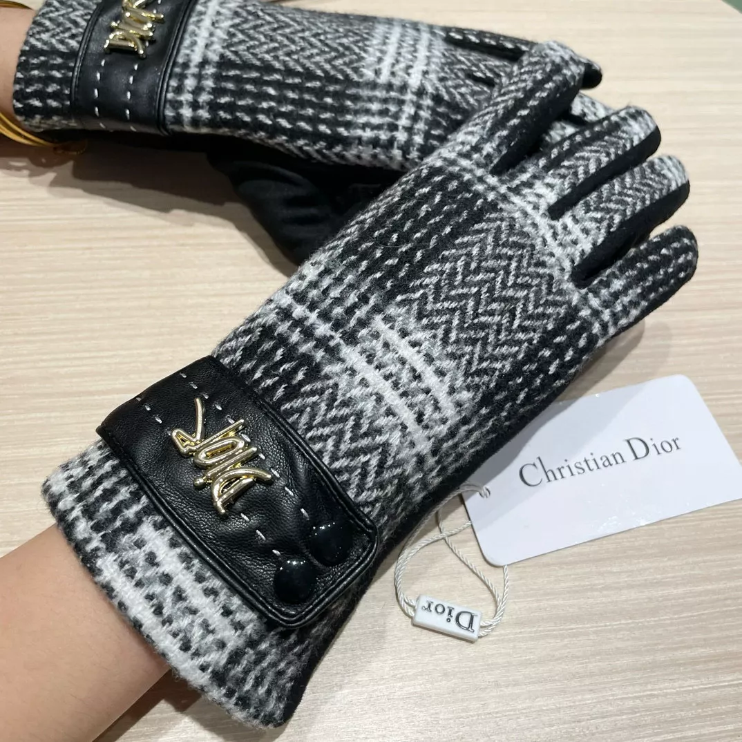 Durable 3645 Christian Dior Gloves For Women - Image 6