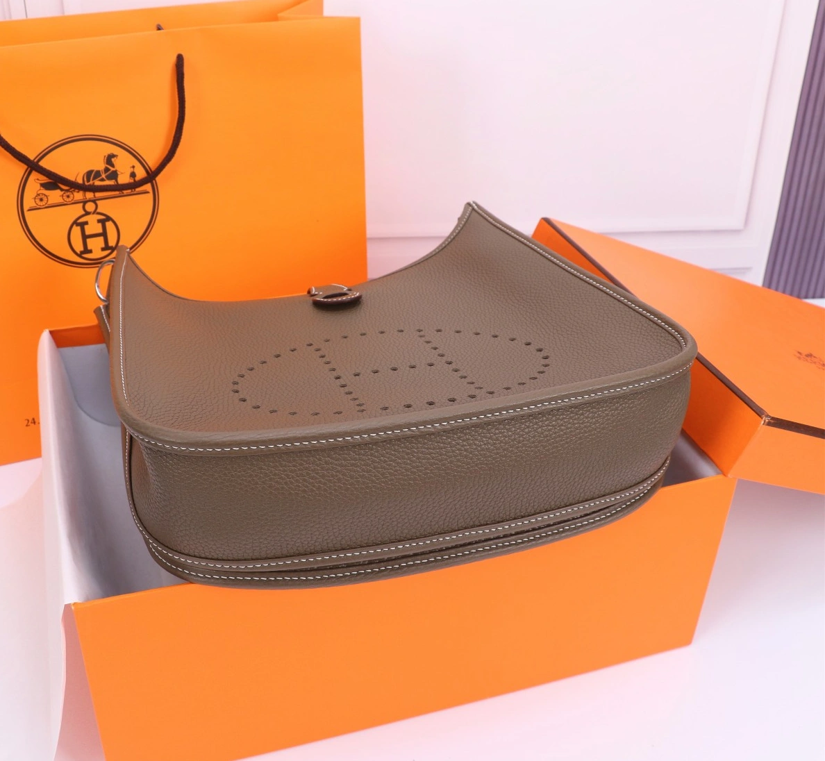 Durable 6128 Hermes AAA Quality Messenger Bags For Women - Image 5