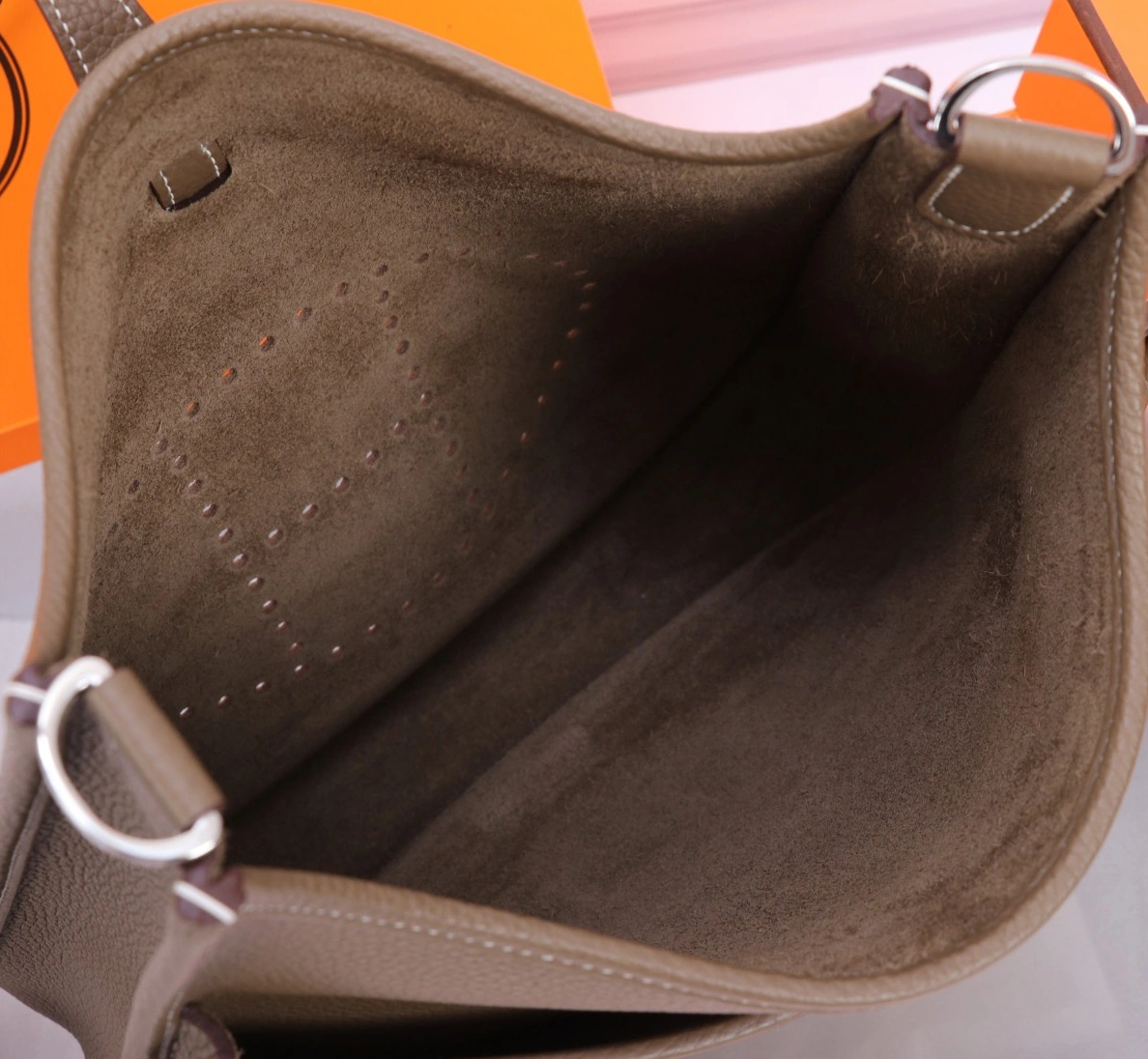 Durable 6128 Hermes AAA Quality Messenger Bags For Women - Image 8