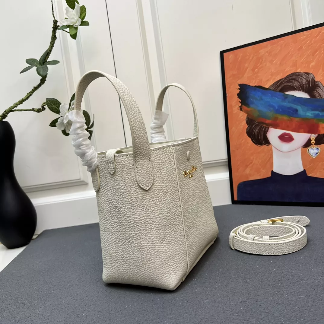 Durable 9664 Christian Dior AAA Quality Handbags For Women - Image 4