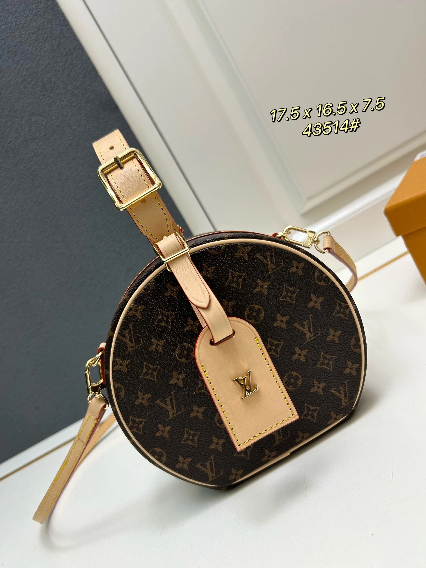 Durable 9814 Louis Vuitton AAA Quality Messenger Bags For Women - Image 4