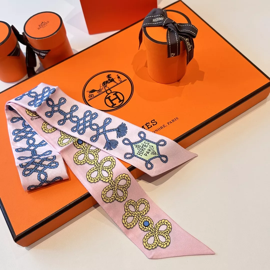 EasyMatch 5154 Hermes Silk Scarf