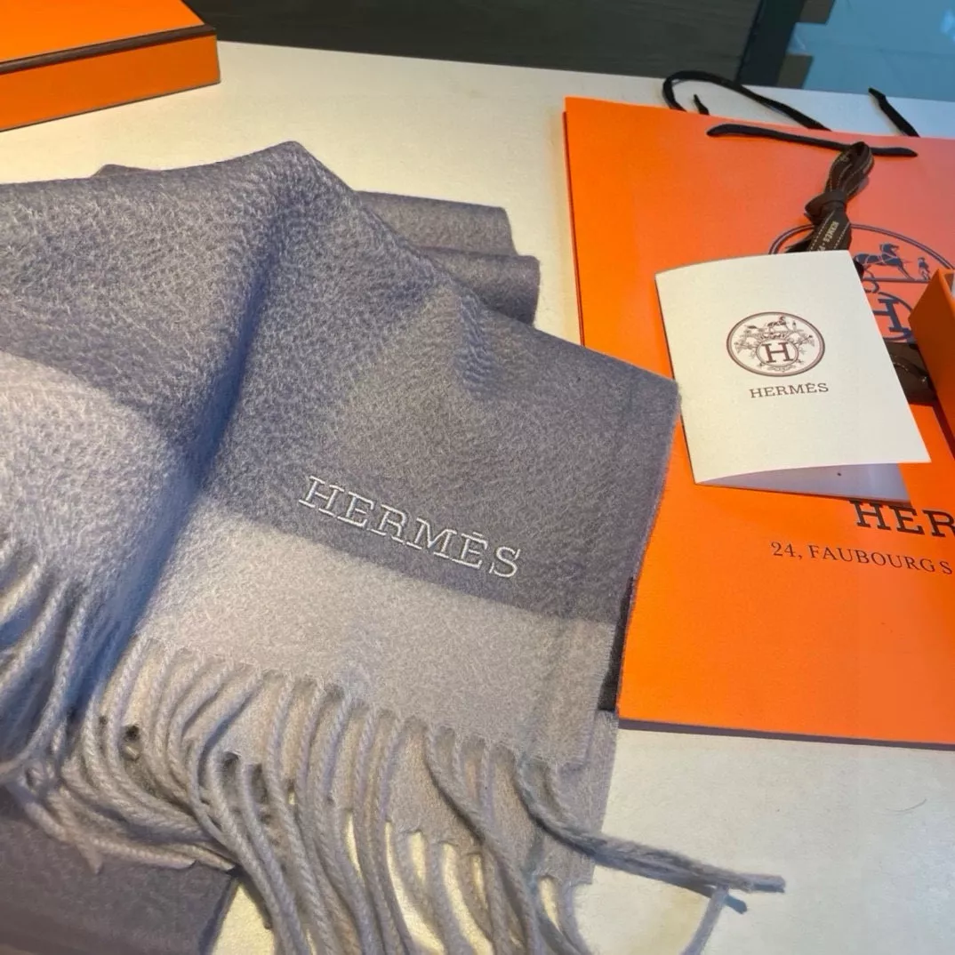 EasyMatch 7034 Hermes Scarf For Women - Image 4