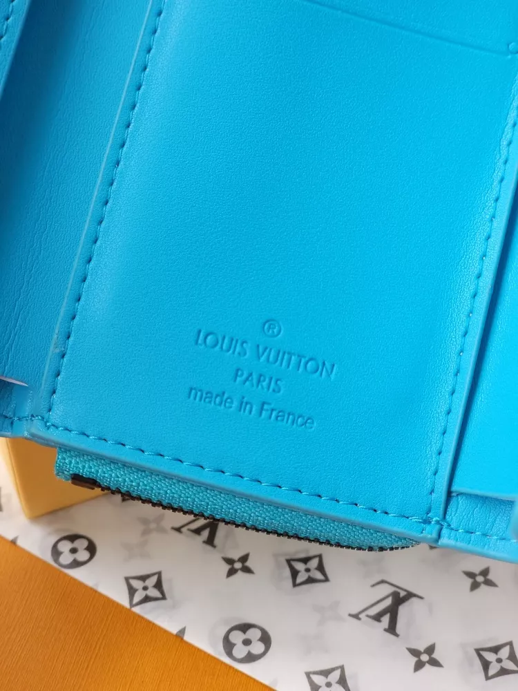 EyeCatching 8570 Louis Vuitton AAA Quality Card Case - Image 5