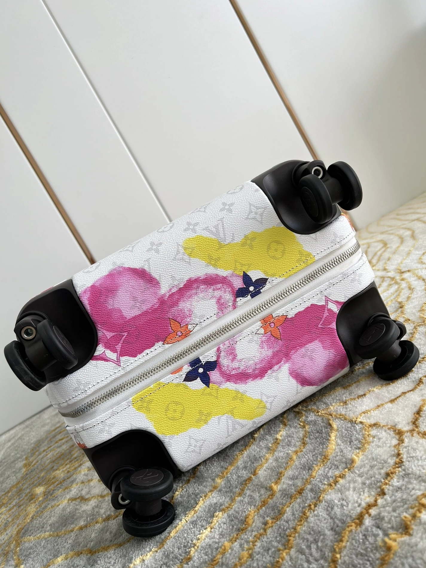 Fashionable 1514 Louis Vuitton Luggage - Image 5