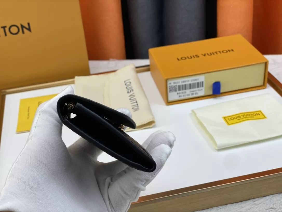 Flexible 2906 Louis Vuitton LV Card Case - Image 5