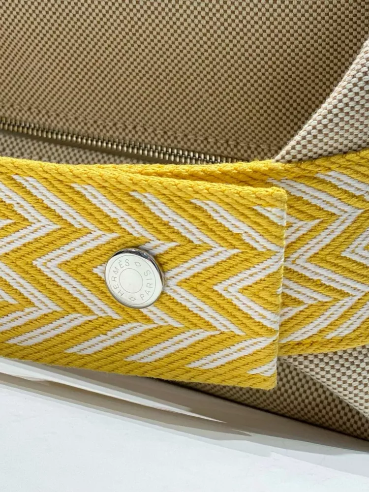 Functional 4120 Hermes AAA Quality Handbags For Women - Image 6