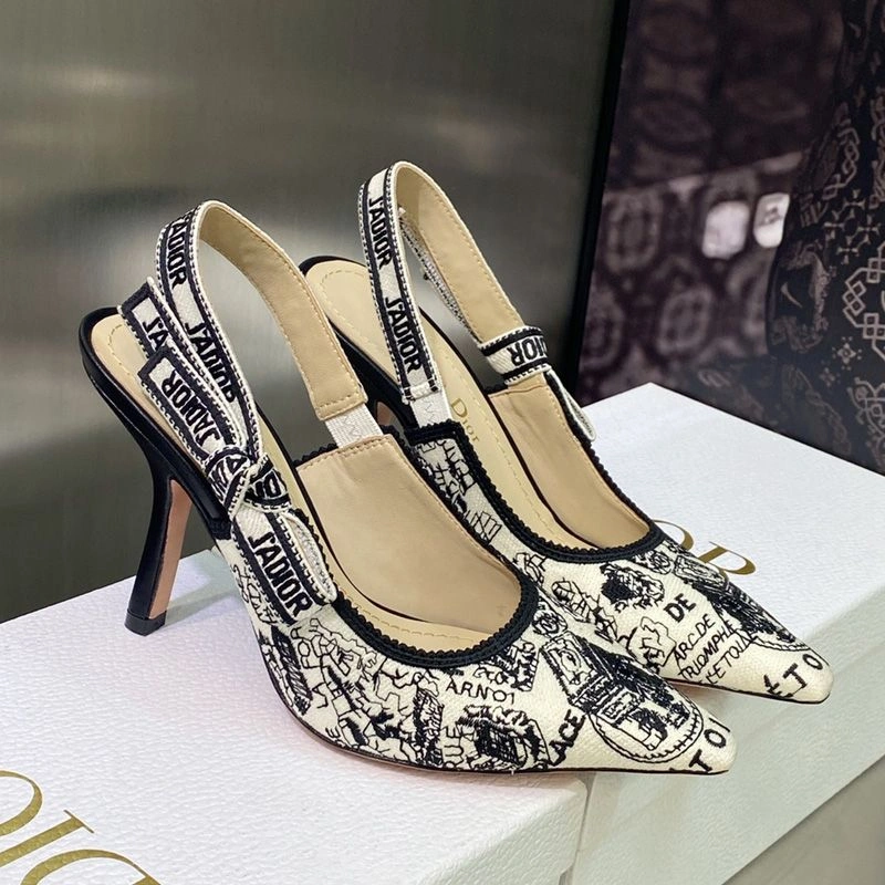GoAnywhere 290 J'Adior Slingback Pumps Women Plan de Paris Motif Canvas White - Image 3
