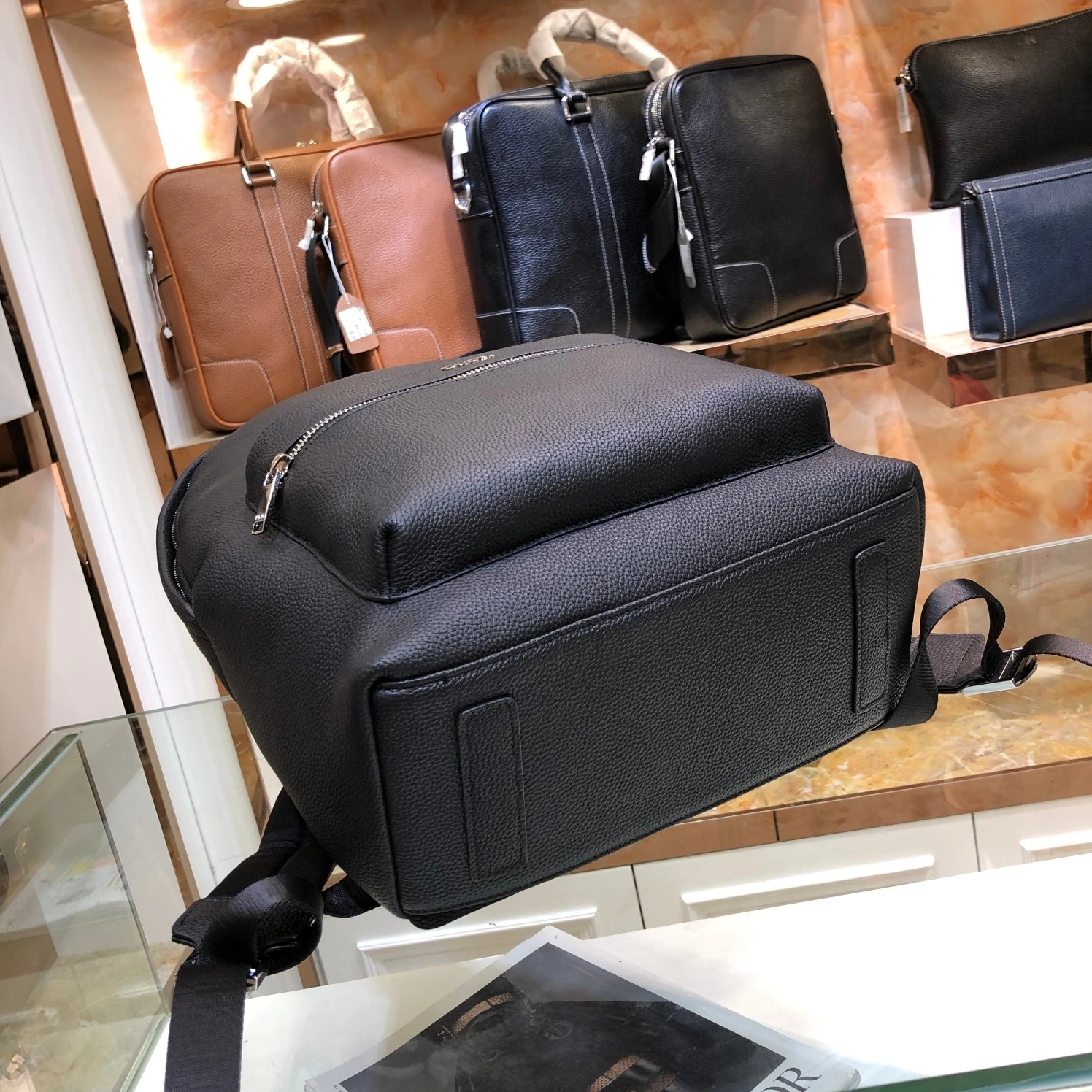 GoodFit 8421 Christian Dior AAA Man Backpacks - Image 3