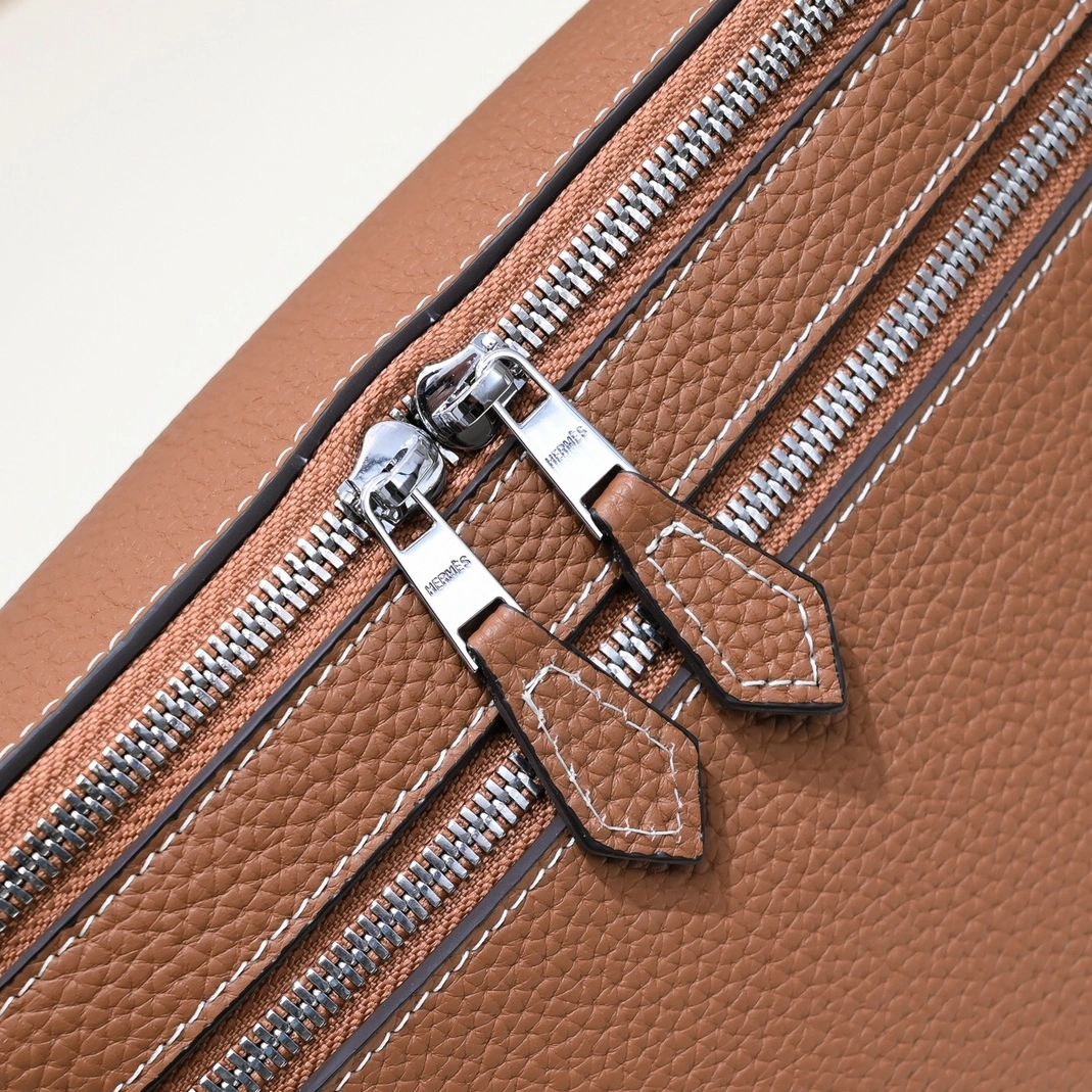 Hermes AAA Quality Belt Bags For Men GoodFit 9235 - Image 3
