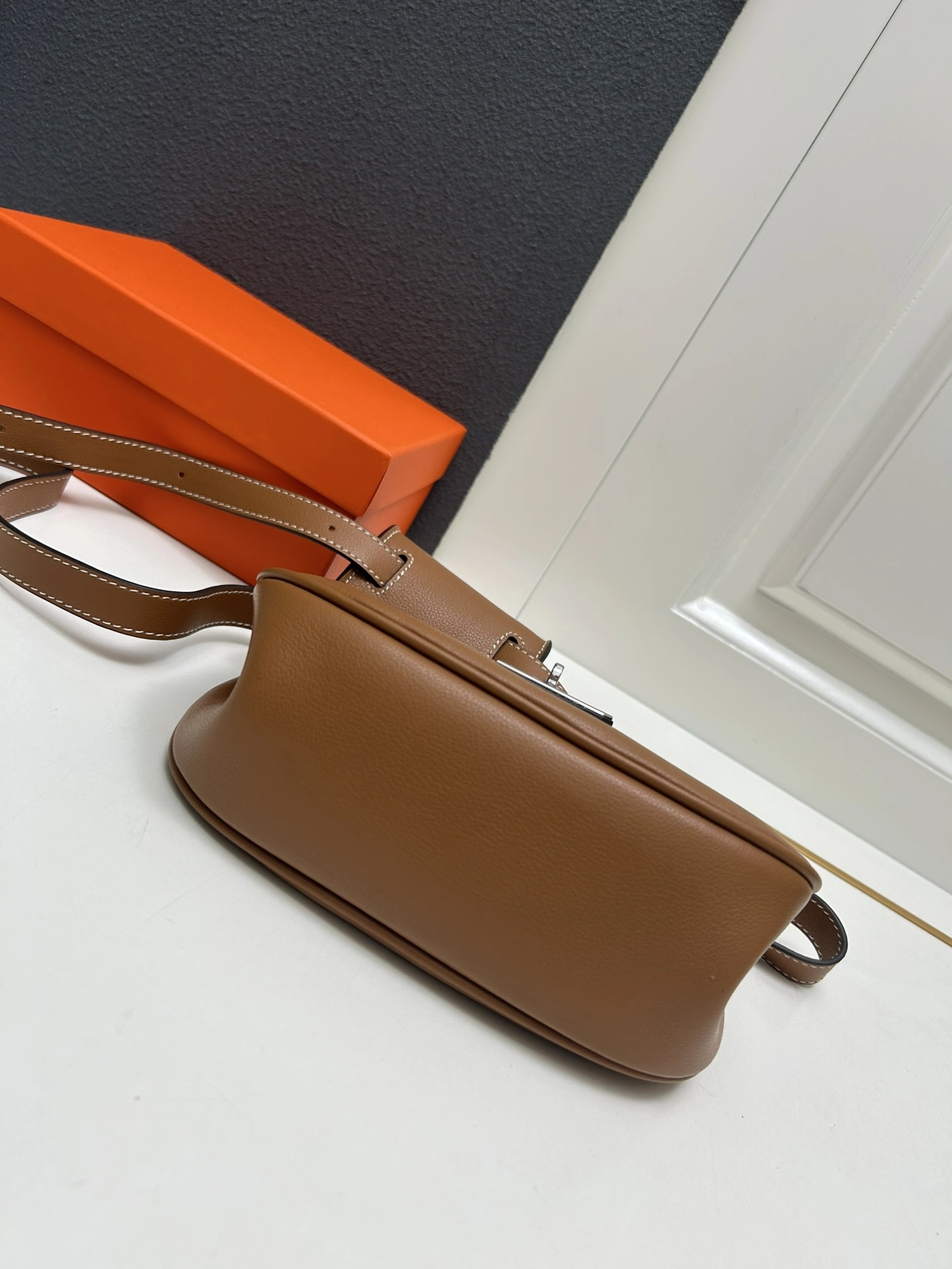 Hermes AAA Quality Belt Bags For Women Lightweight 5346 - Image 5