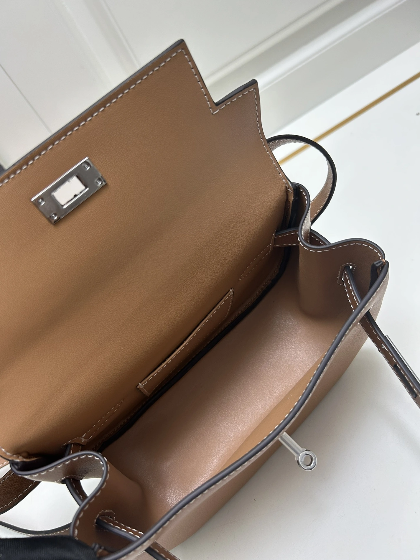 Hermes AAA Quality Belt Bags For Women Lightweight 5346 - Image 8