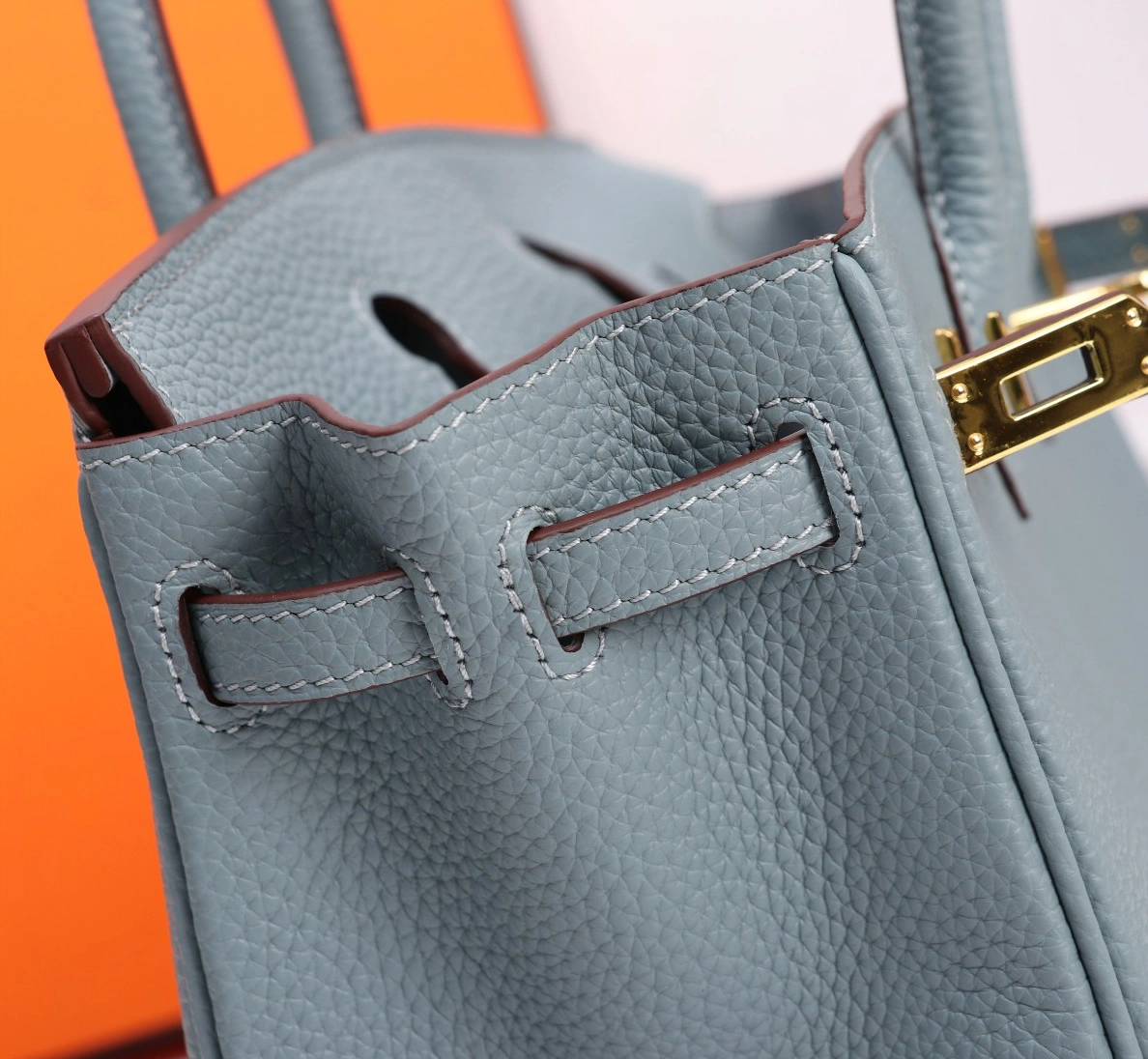 Hermes AAA Quality Handbags For Women Comfortable 2335 - Image 5