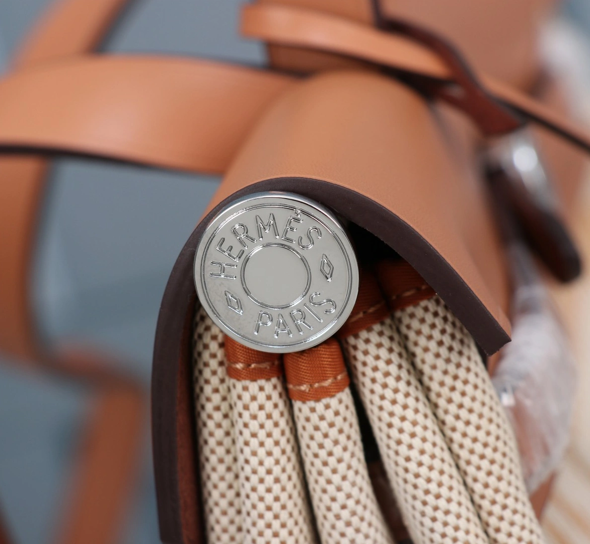 Hermes AAA Quality Handbags For Women Comfortable 9869 - Image 5