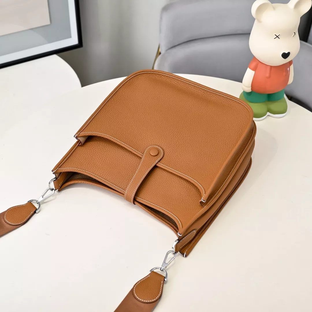 Hermes AAA Quality Messenger Bags For Women Comfortable 6831 - Image 7