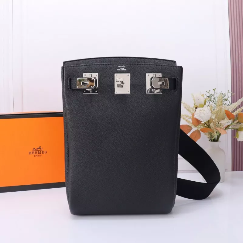 Hermes AAA Quality Messenger Bags In Black For Unisex Bright 9088 - Image 3