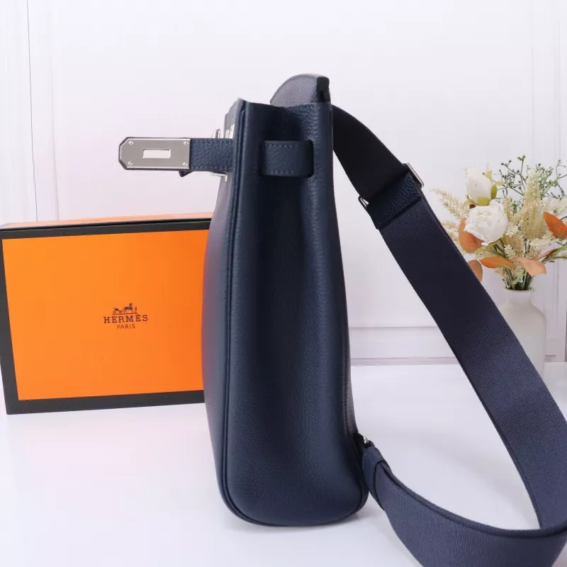 Hermes AAA Quality Messenger Bags In Navy For Unisex Trendsetting 2200 - Image 5