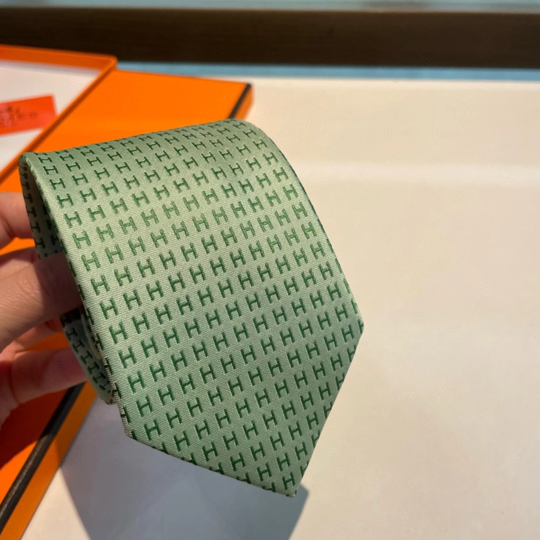 Hermes Necktie For Men WellDesigned 5292 - Image 4