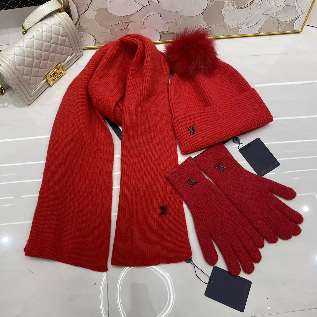 HighQuality 7764 Louis Vuitton LV Hat and Scarf and Glove Set