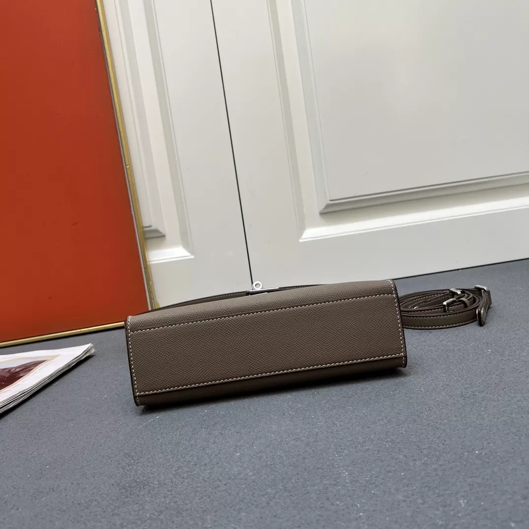 Lightweight 8182 Hermes AAA Quality Messenger Bags For Women - Image 6