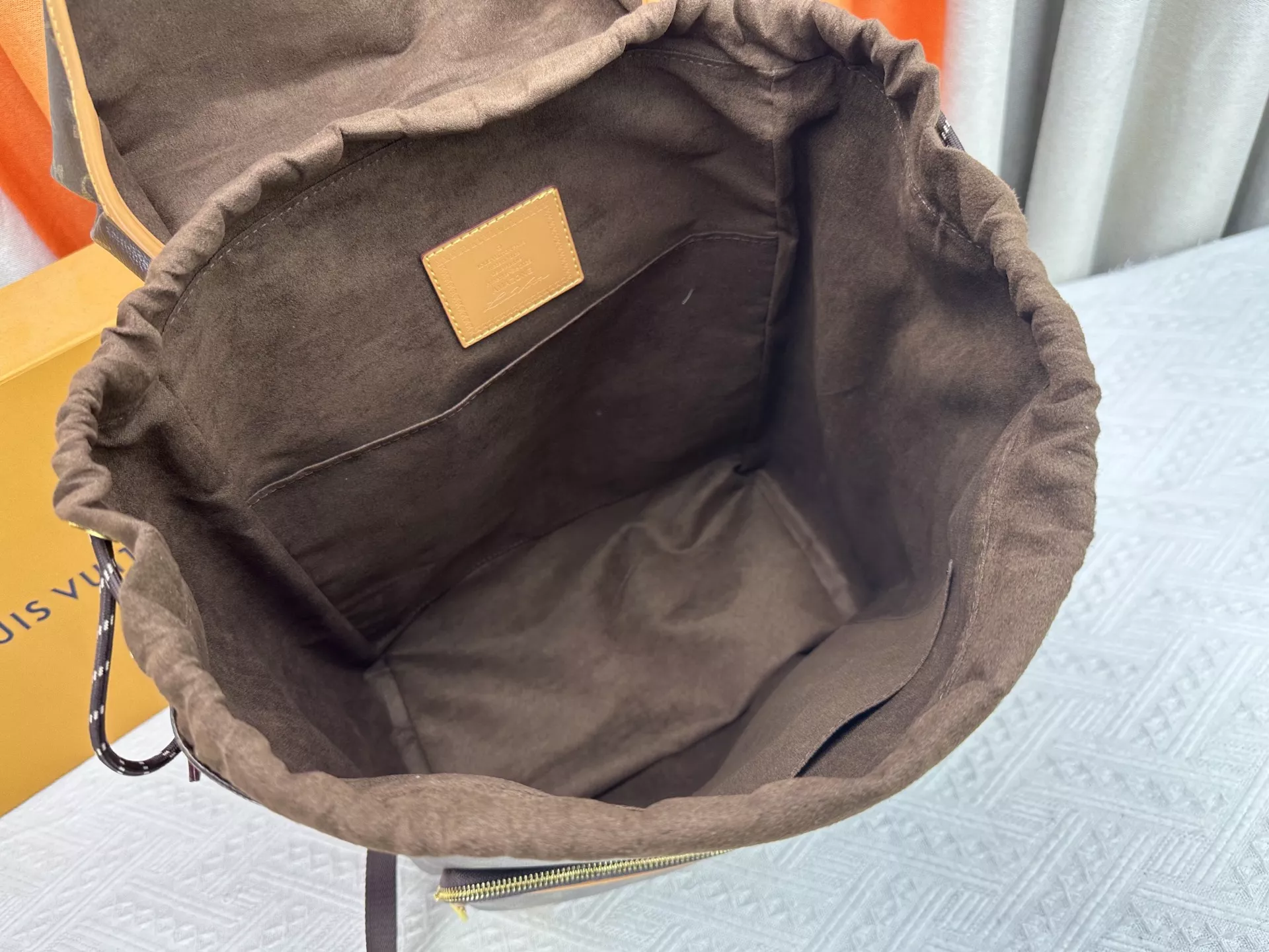 Louis Vuitton AAA Quality Backpacks For Unisex Popular 2886 - Image 7