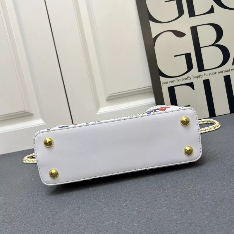 Louis Vuitton AAA Quality Handbags For Women Lightweight 1999 - Image 6