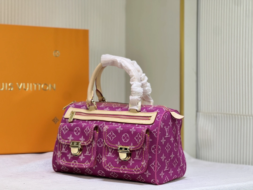 Louis Vuitton AAA Quality Handbags For Women Reliable 186