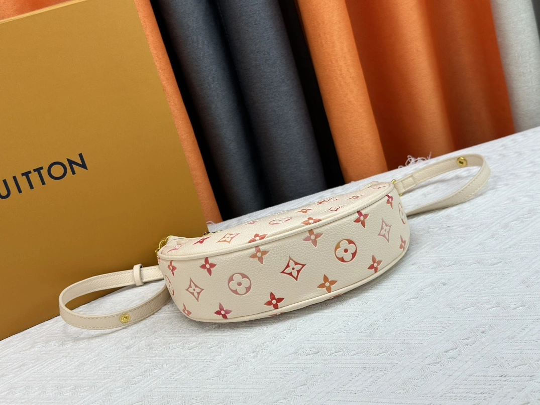 Louis Vuitton AAA Quality Messenger Bags For Women Unique 2232 - Image 5
