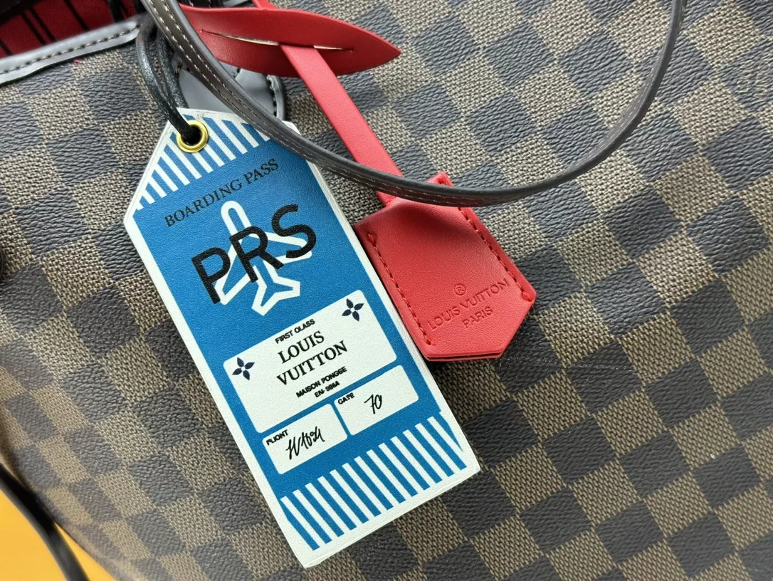 Louis Vuitton AAA Quality Shoulder Bags For Women EasyMatch 472 - Image 7