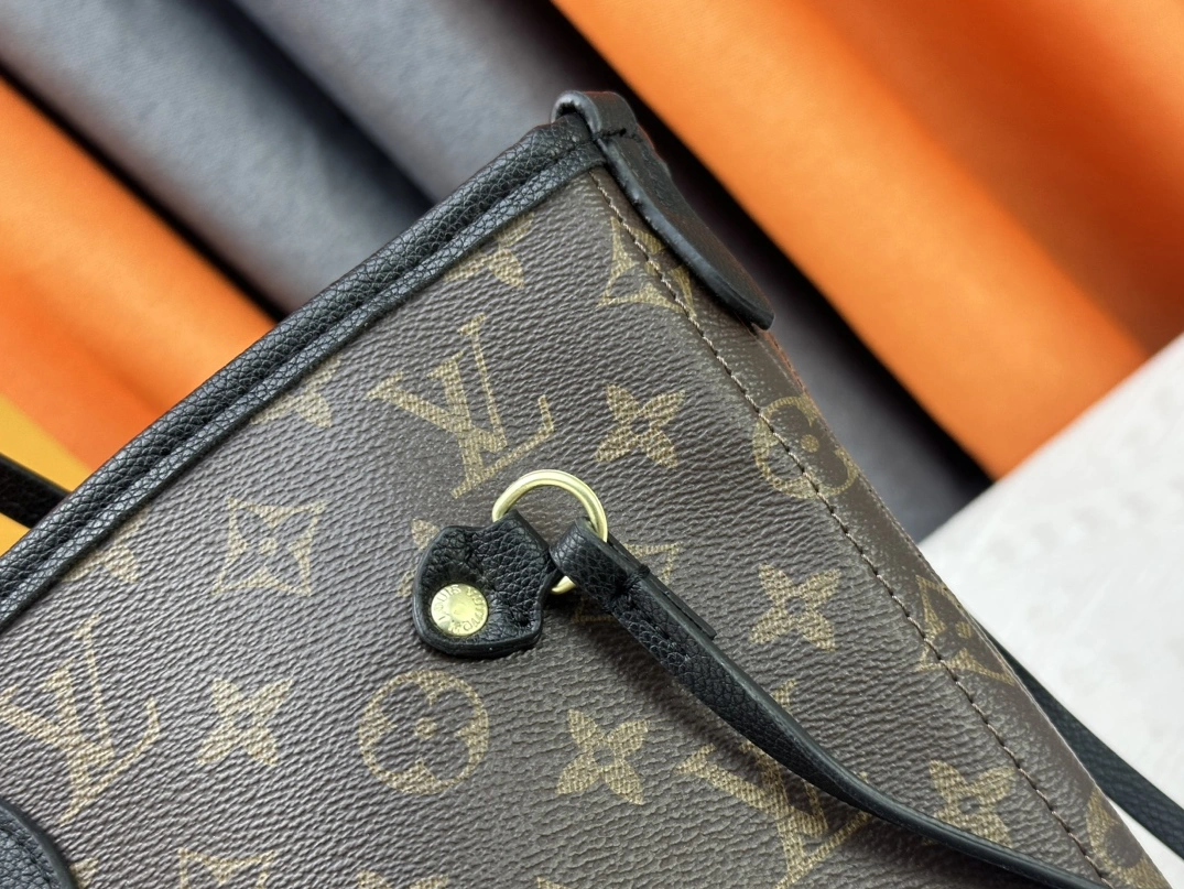 Louis Vuitton AAA Quality Shoulder Bags For Women EasyMatch 7369 - Image 6