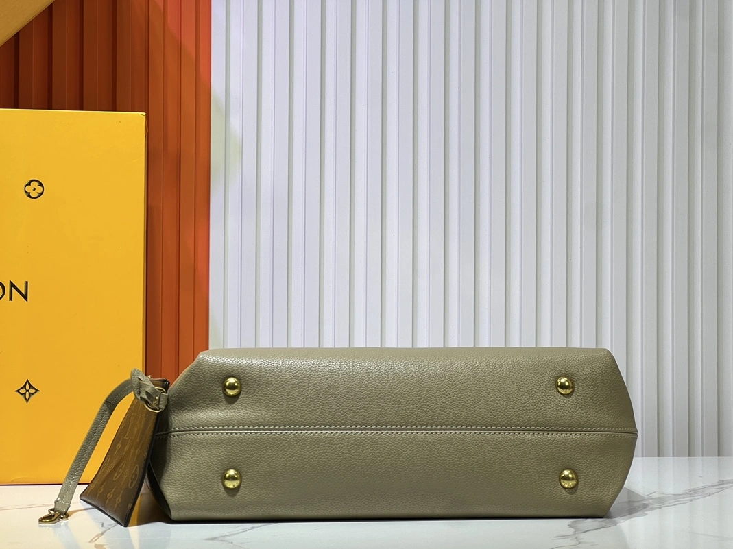 Louis Vuitton AAA Quality Shoulder Bags For Women Efficient 925 - Image 7