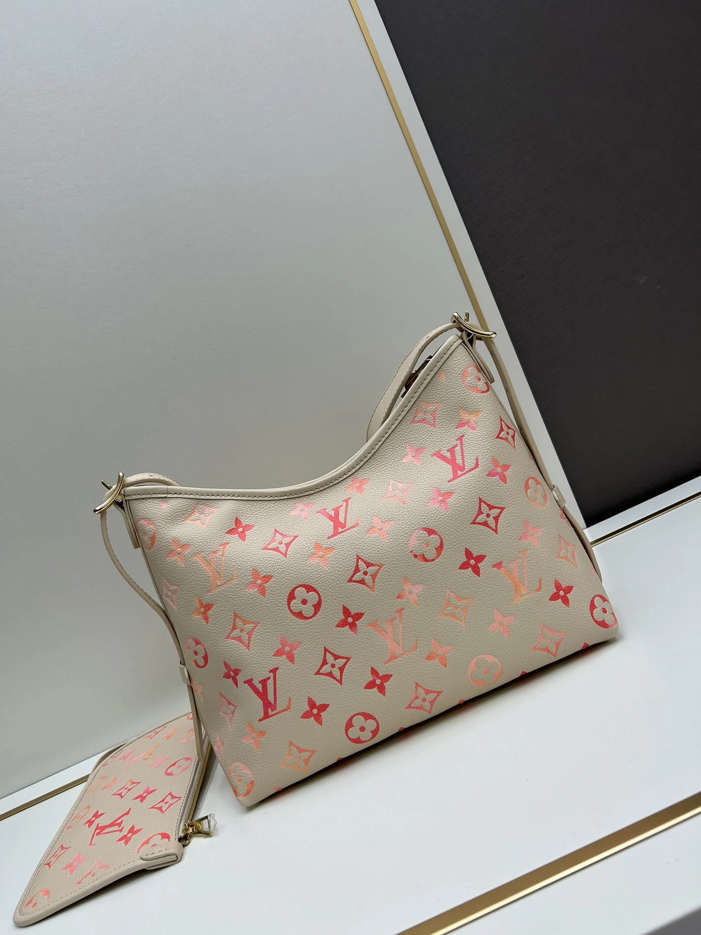 Louis Vuitton AAA Quality Shoulder Bags For Women HighQuality 8556 - Image 4