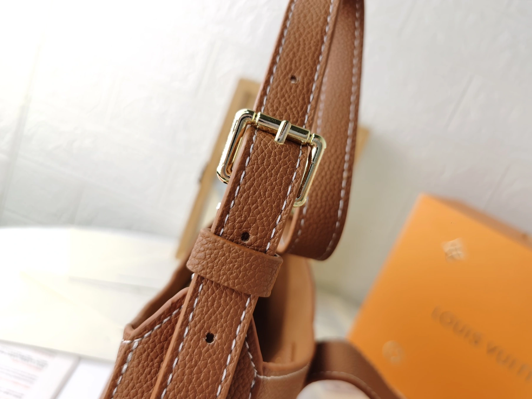 Louis Vuitton AAA Quality Shoulder Bags For Women Lightweight 4757 - Image 7