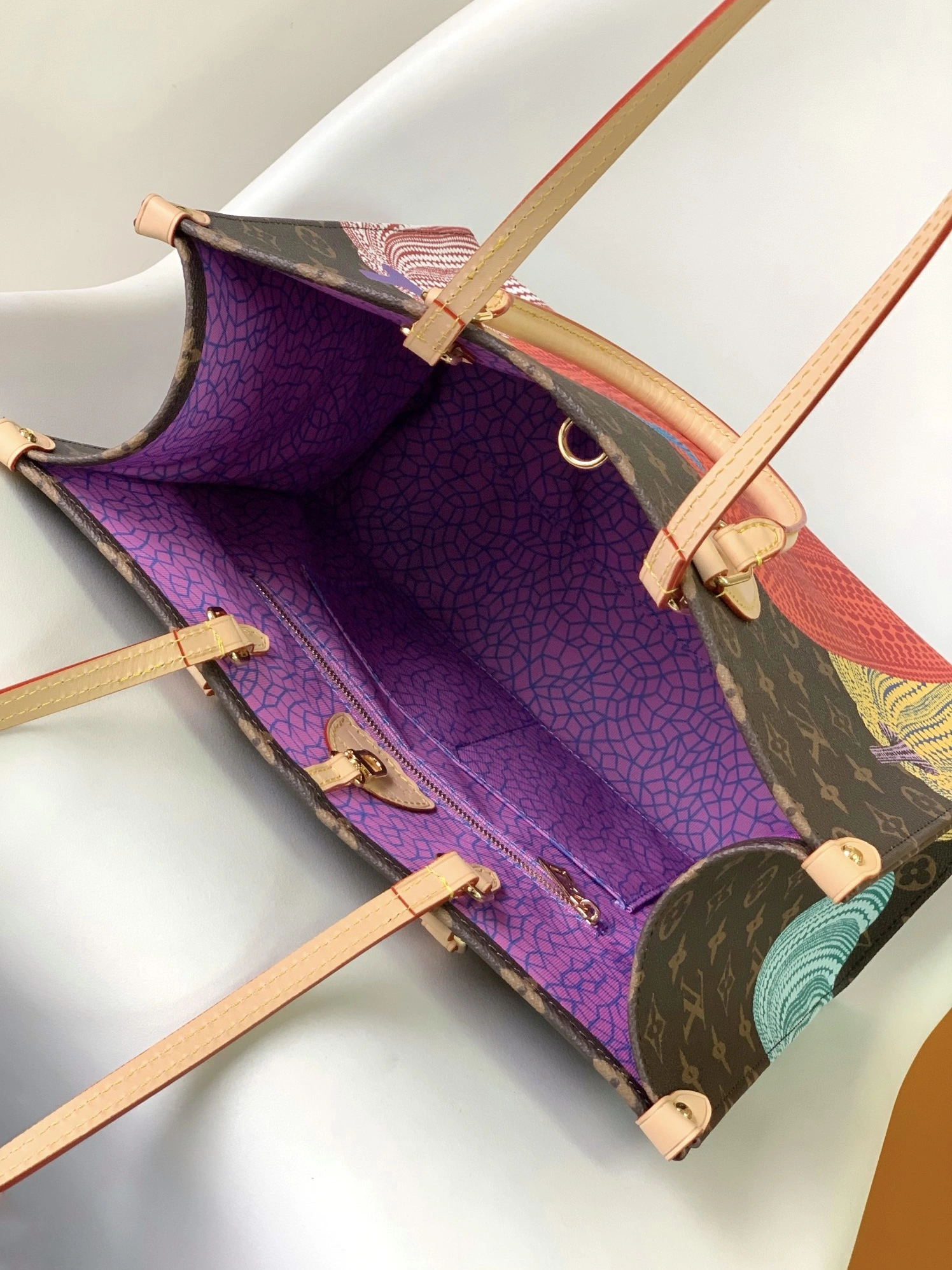 Louis Vuitton AAA Quality Tote-Handbags For Women ModernLook 6528 - Image 7