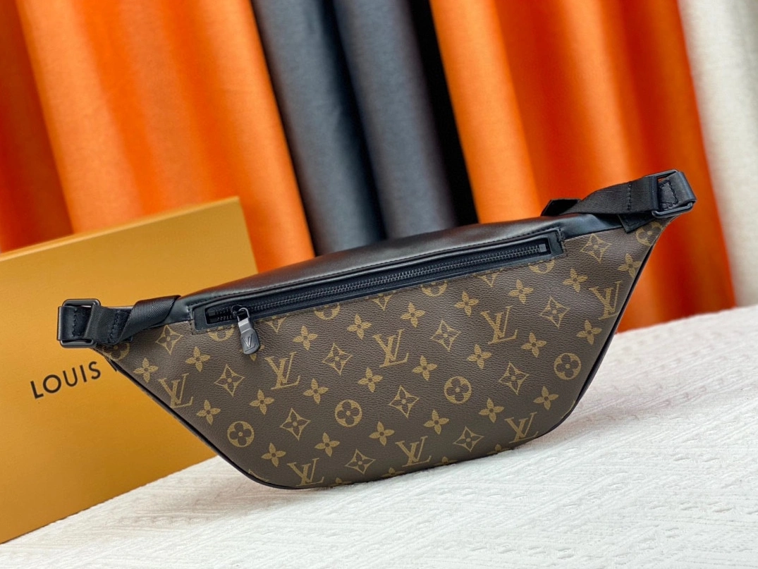 Louis Vuitton LV AAA Quality Belt Bags For Unisex BestValue 2889 - Image 3
