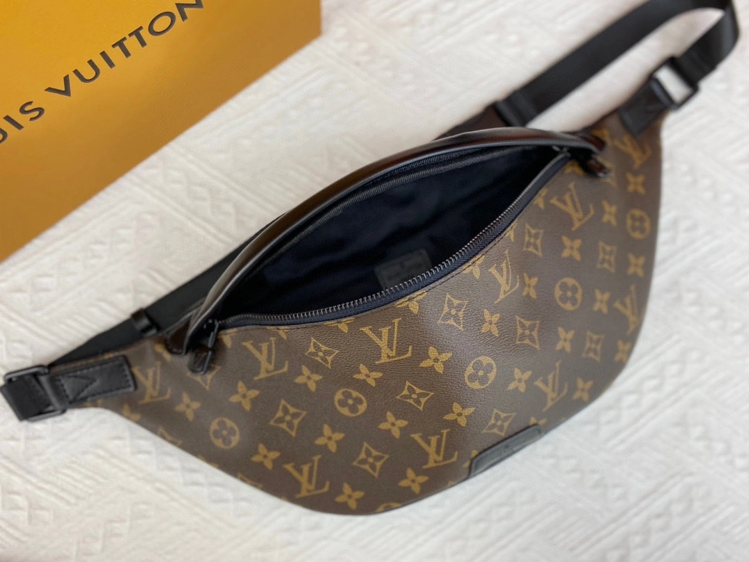 Louis Vuitton LV AAA Quality Belt Bags For Unisex BestValue 2889 - Image 7
