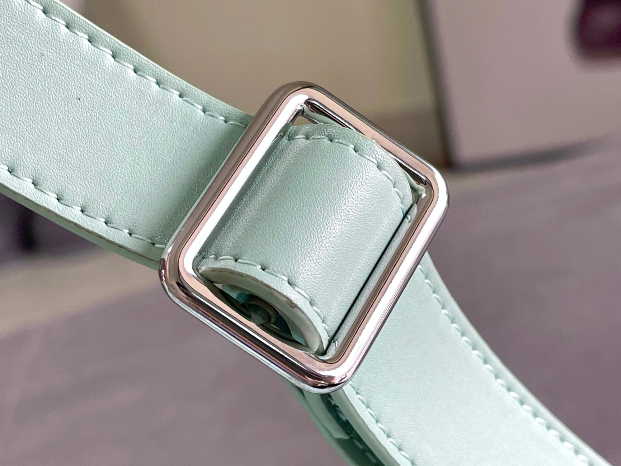 Louis Vuitton LV AAA Quality Belt Bags Refined 5355 - Image 7