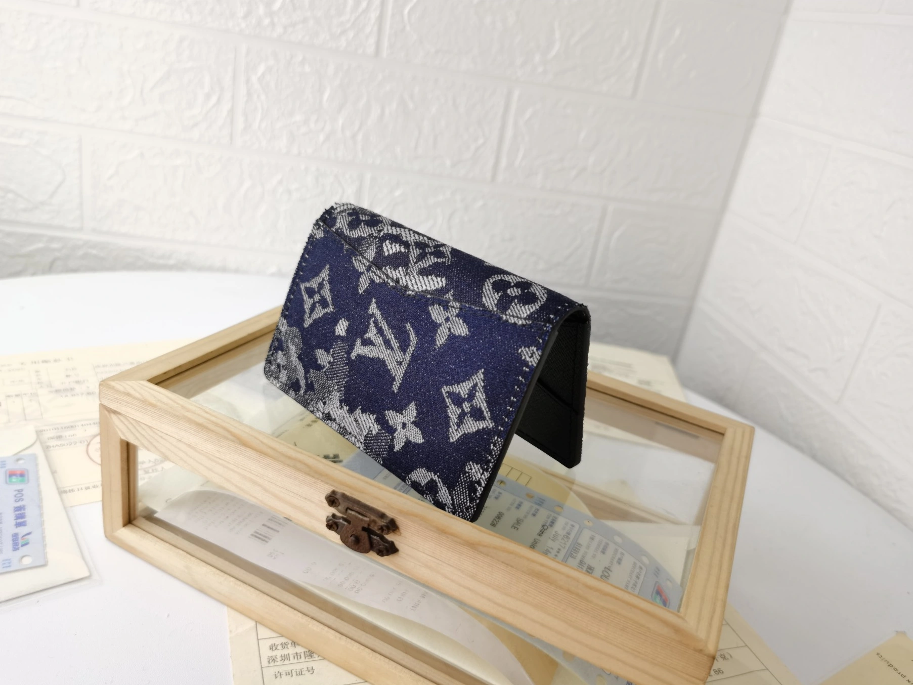 Louis Vuitton LV Card Case For Unisex HighQuality 9336 - Image 4