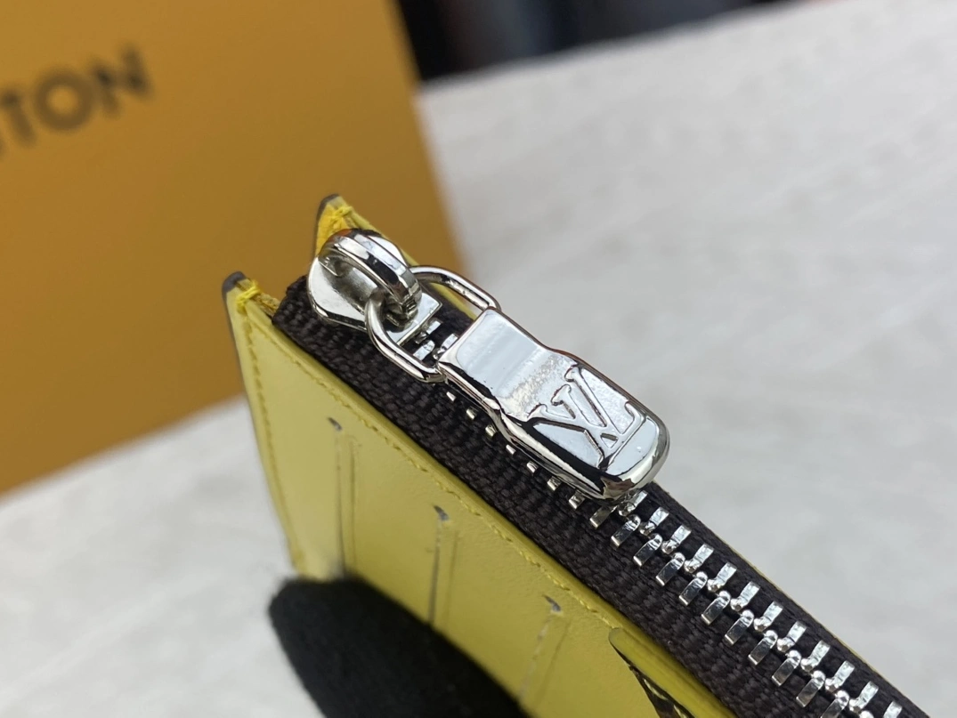 Louis Vuitton LV Card Case For Women GoAnywhere 117 - Image 7