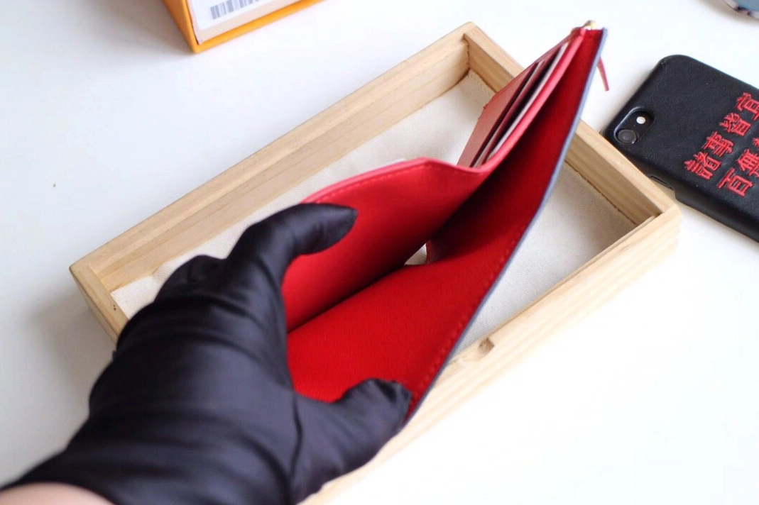 Louis Vuitton LV Card Case Versatile 3031 - Image 7