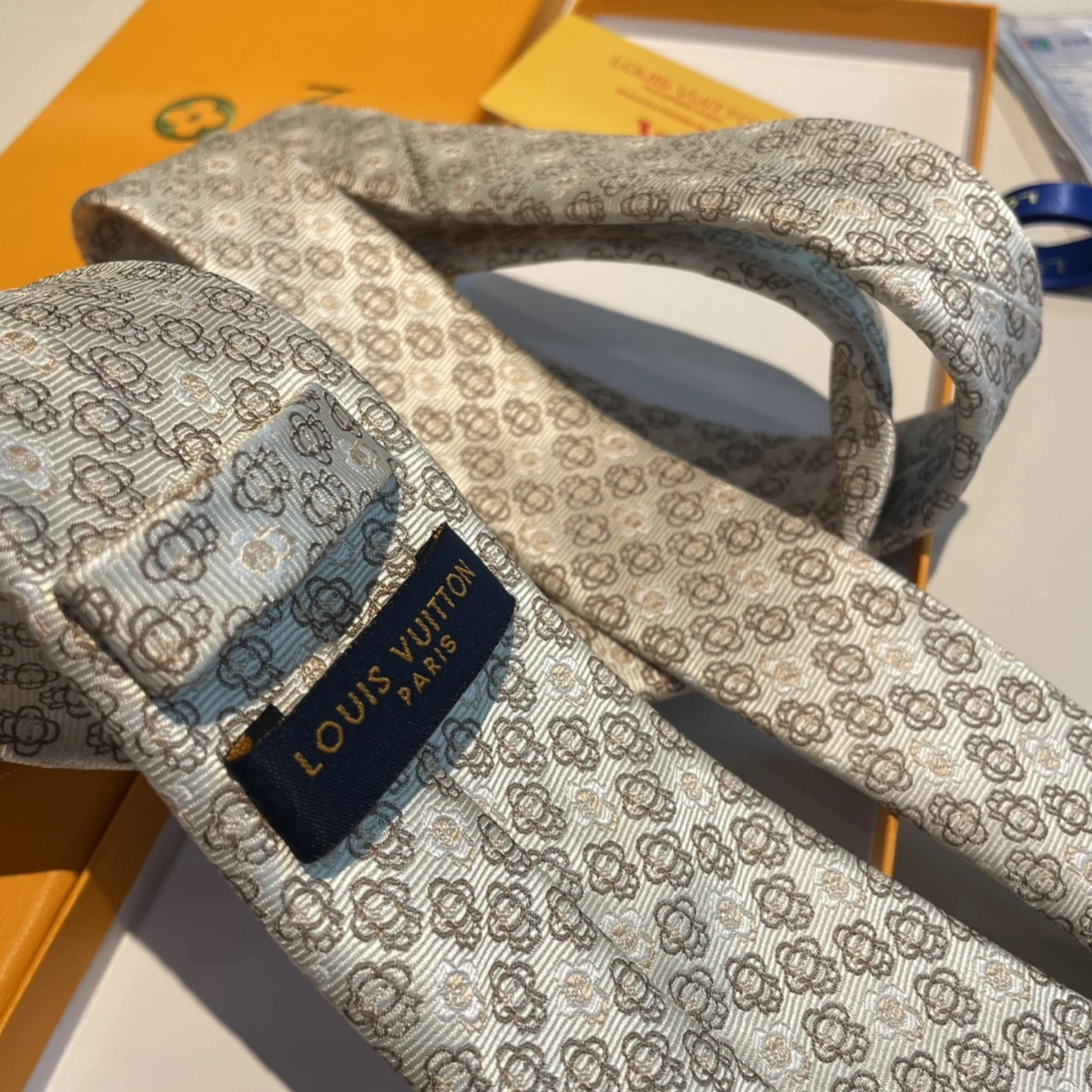 Louis Vuitton LV Necktie For Men HighQuality 2900 - Image 5