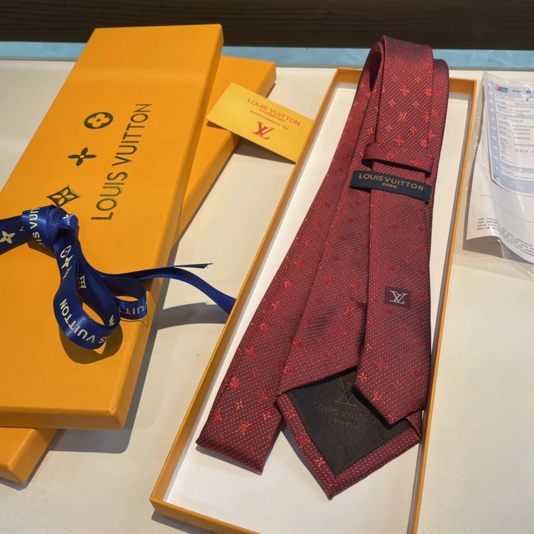 Louis Vuitton LV Necktie For Men Practical 2769 - Image 6