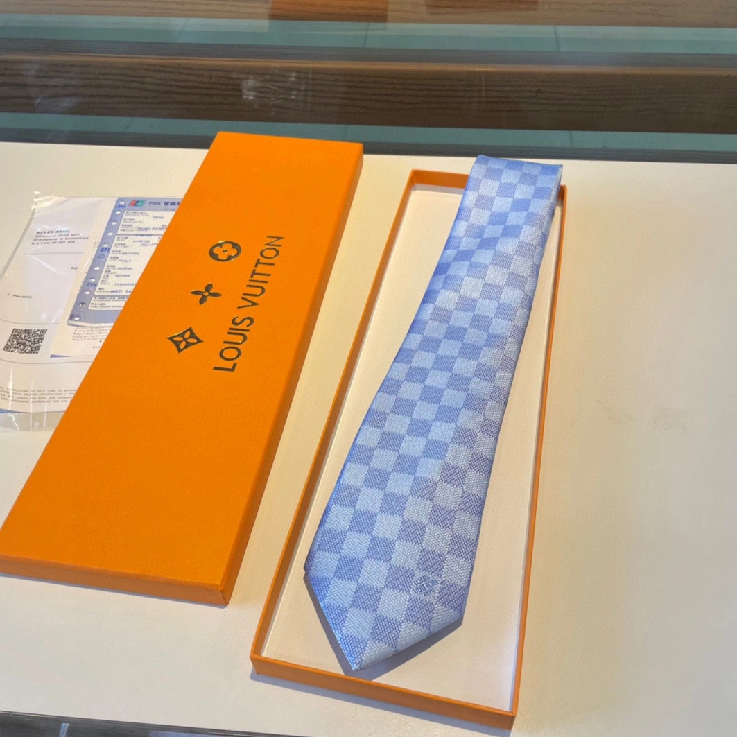 Louis Vuitton LV Necktie For Men Vibrant 4446